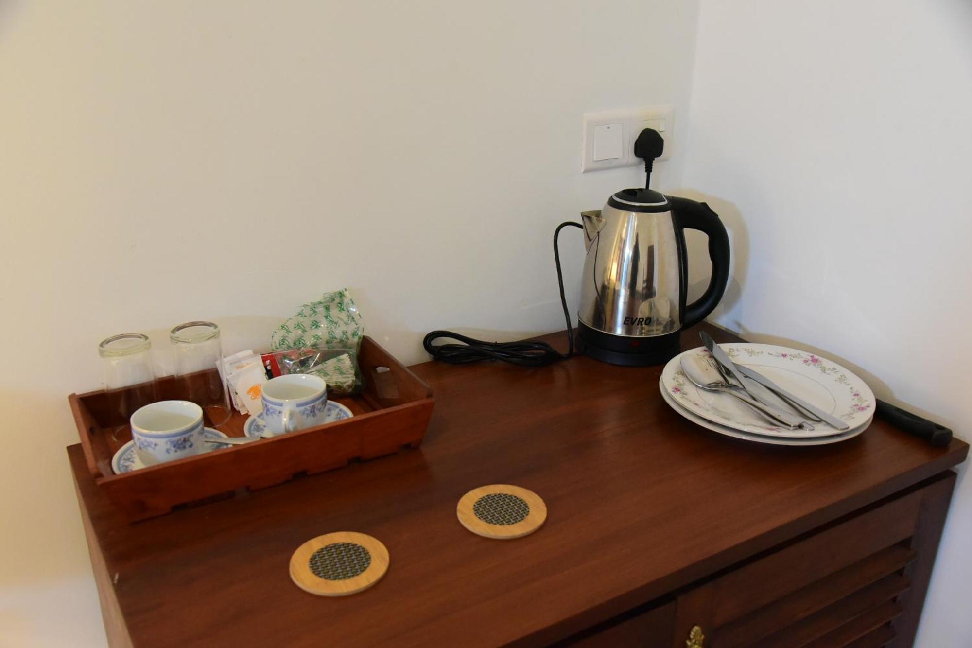 Tranquil Hotel Hikkaduwa Ngoại thất bức ảnh