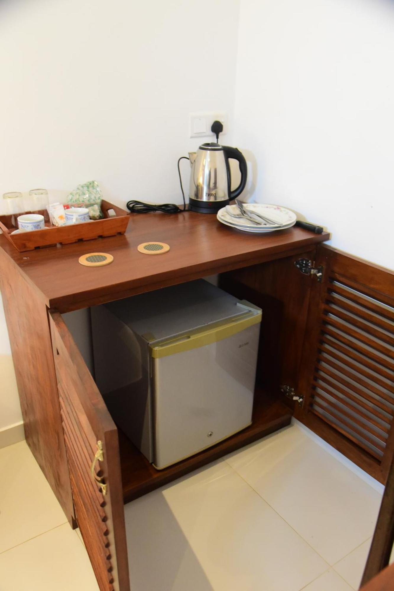 Tranquil Hotel Hikkaduwa Ngoại thất bức ảnh