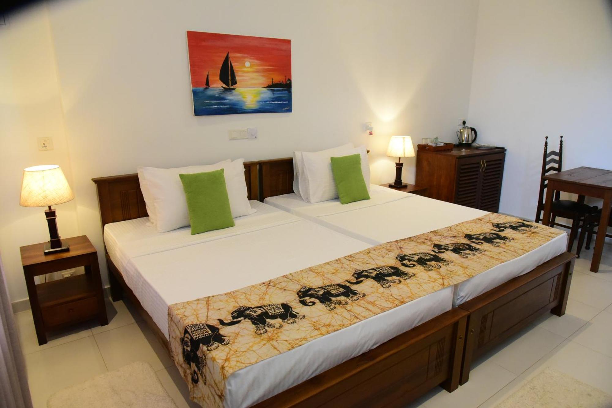 Tranquil Hotel Hikkaduwa Ngoại thất bức ảnh