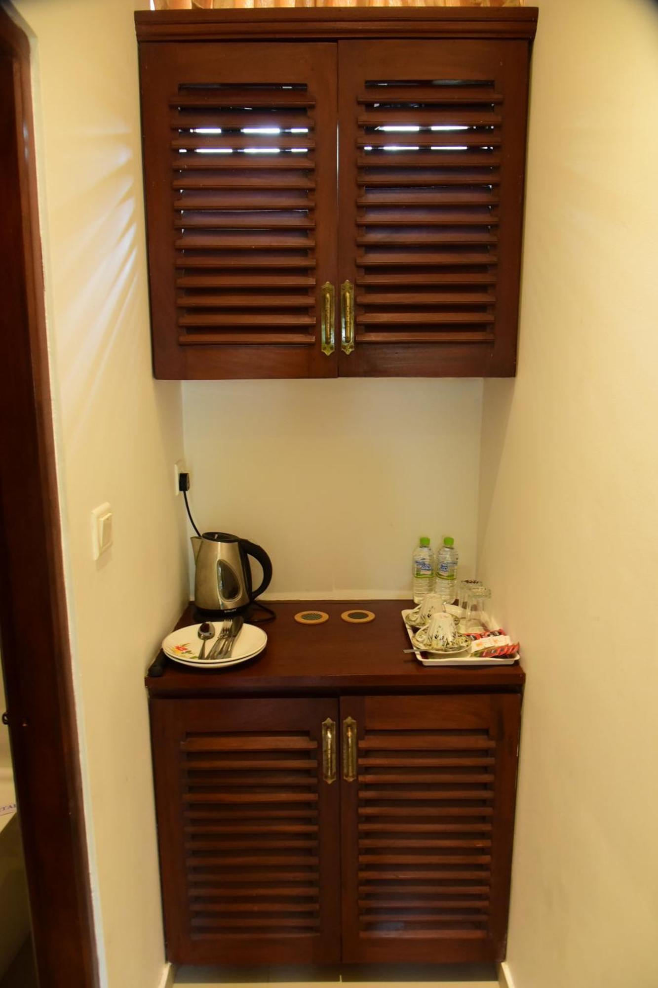 Tranquil Hotel Hikkaduwa Ngoại thất bức ảnh