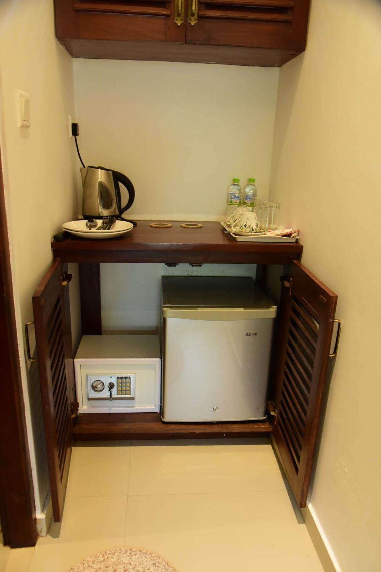 Tranquil Hotel Hikkaduwa Ngoại thất bức ảnh