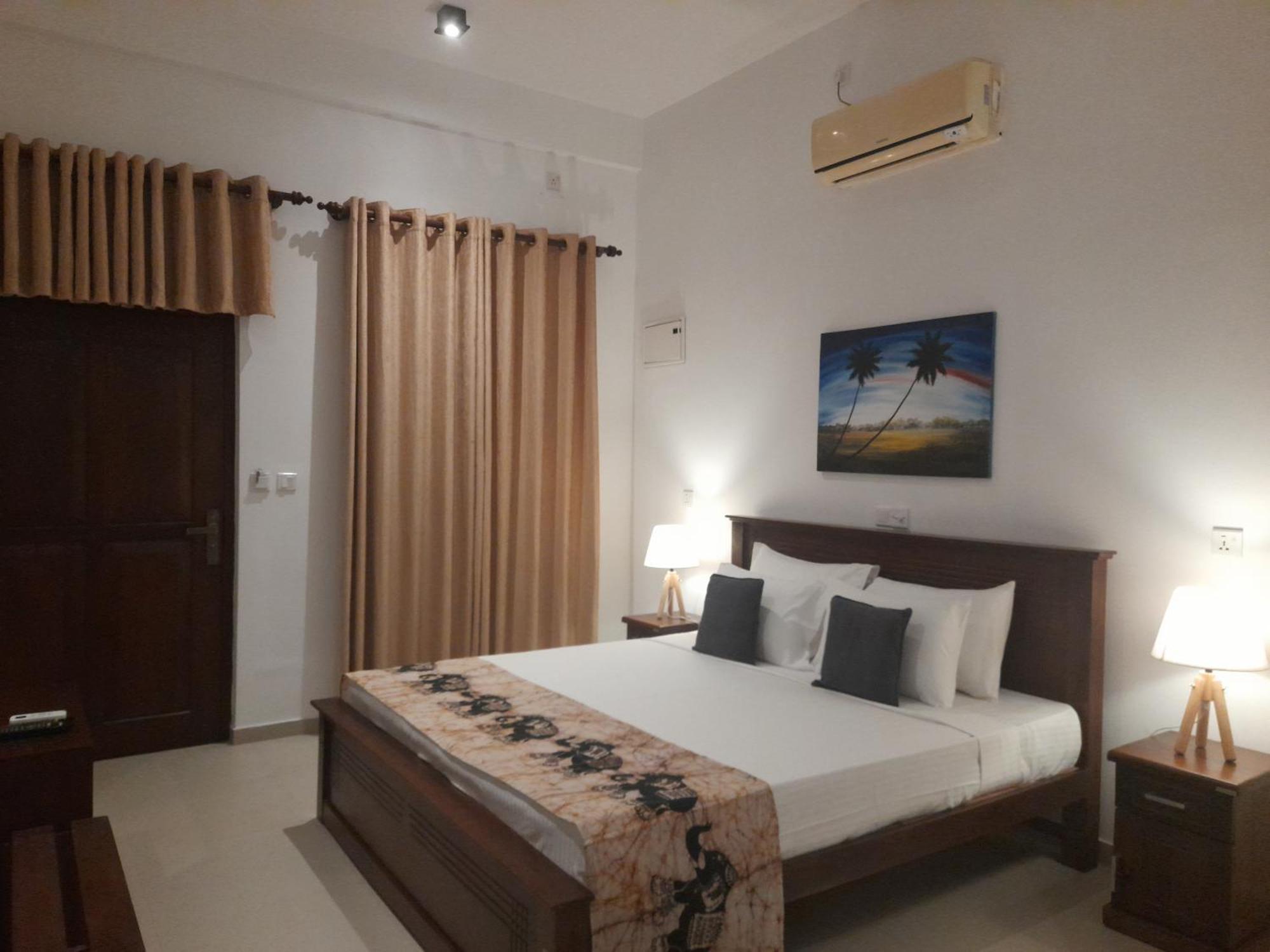 Tranquil Hotel Hikkaduwa Phòng bức ảnh